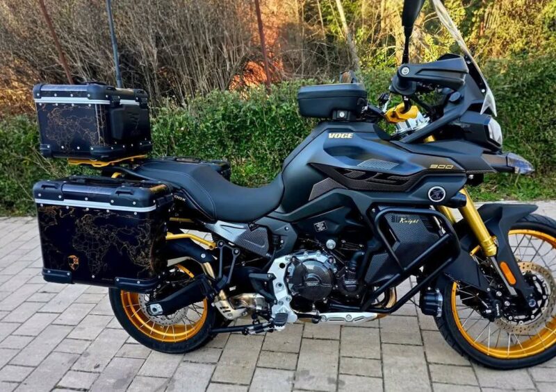 VOGE DSX 900
